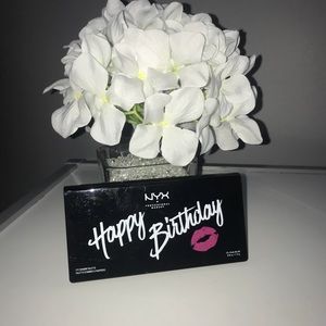 NYX eyeshadow palette